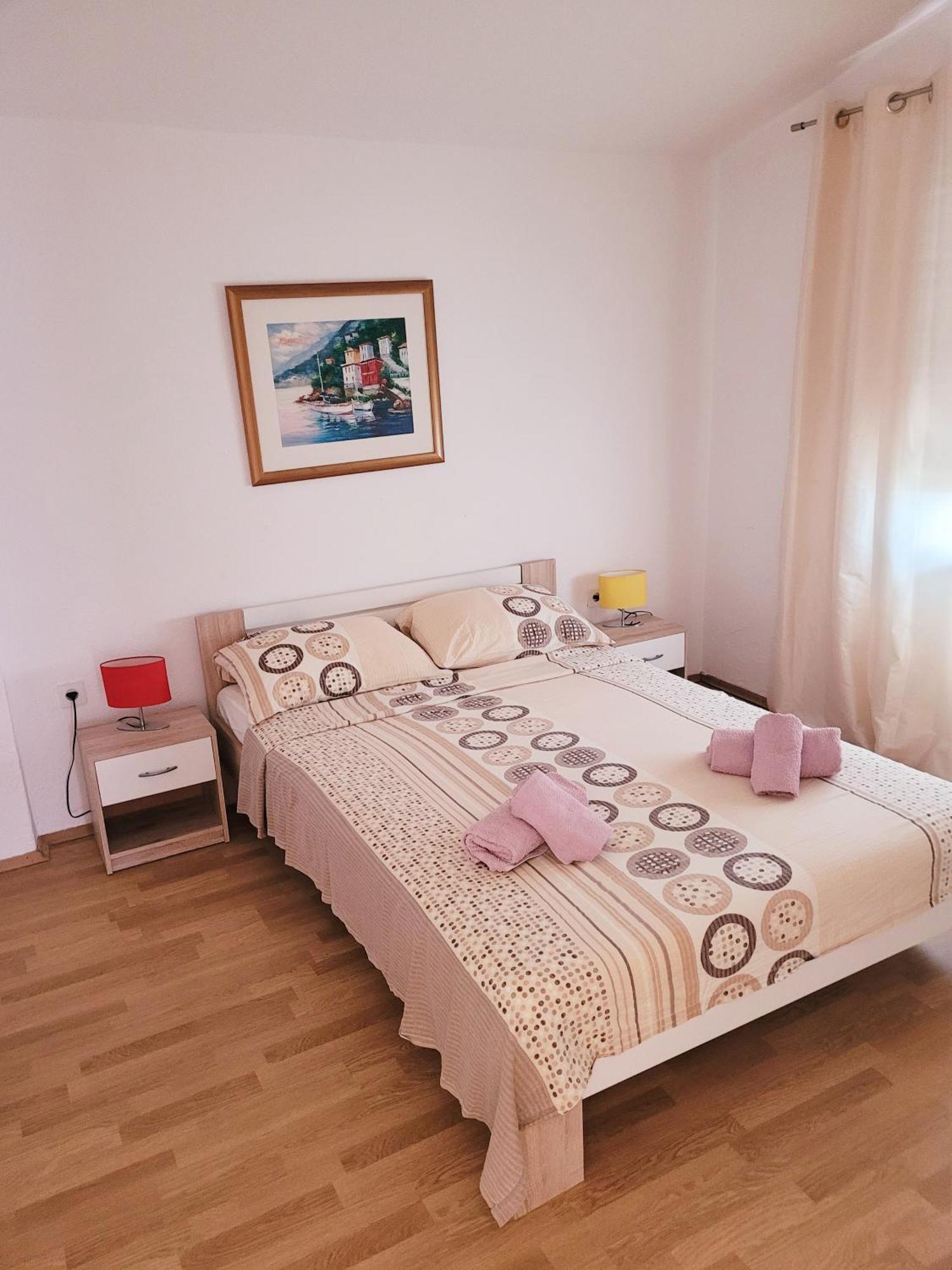 פג Apartman Jopa מראה חיצוני תמונה
